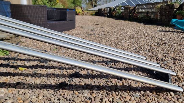 KRS Aero roof bars rack with kit to fit Vivaro, Trafic or similar