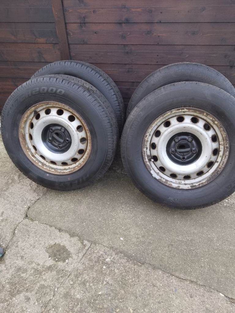 VAN Super 2000 tyres with rims+centre covers +studs £99   215/65 R15C