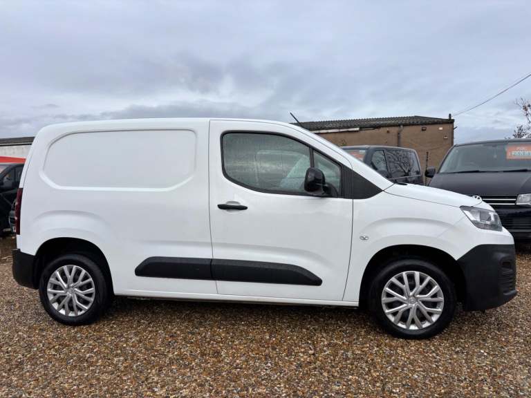 CITROEN BERLINGO 1.5 BlueHDi 1000 Enterprise M Pro 2022