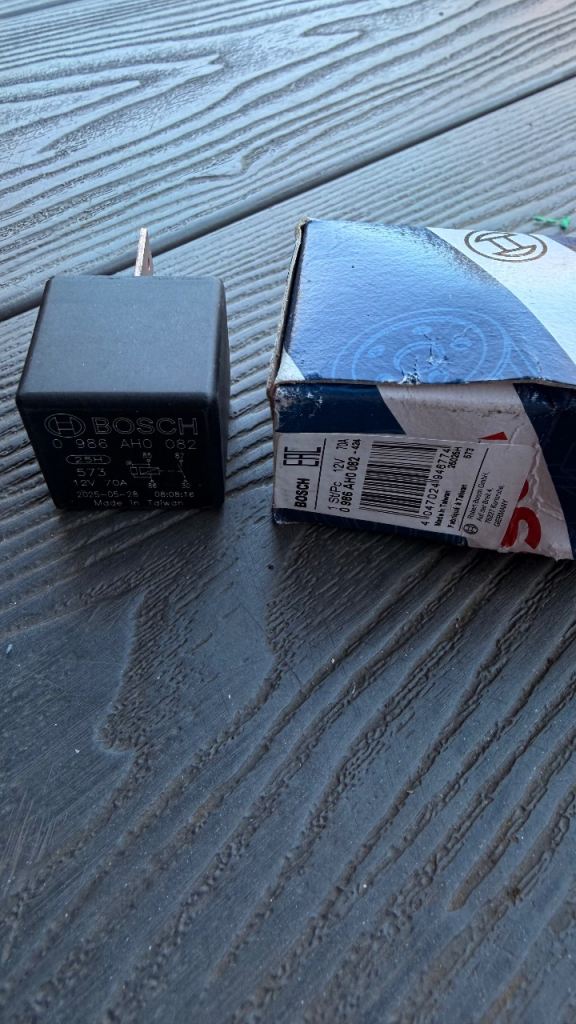 Bosch 0986AH0082 Power Relay 12V 70A, IP5K