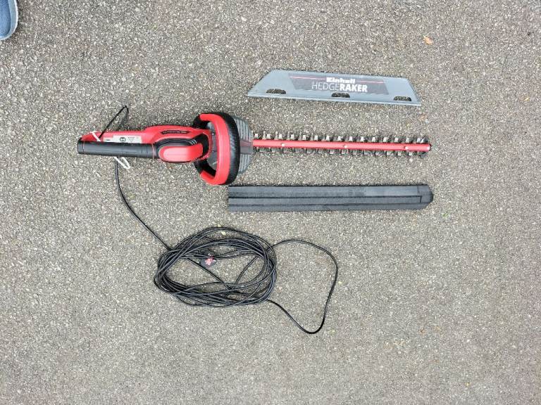 Einhell hedge trimmer barely used