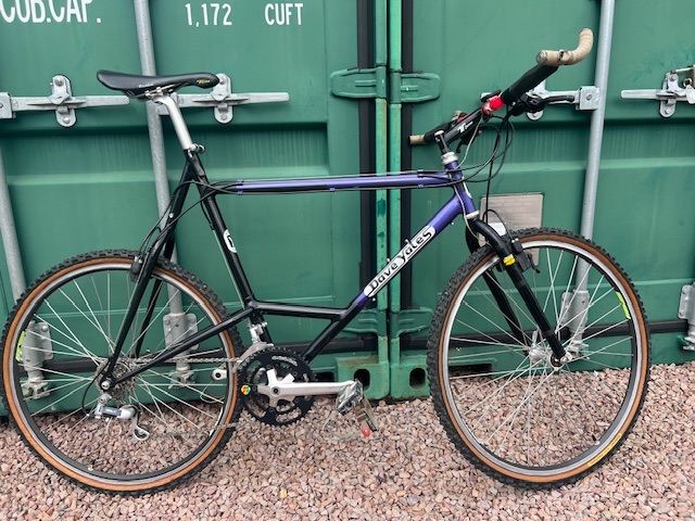 Dave Yates Vulcan 1992 bicycle mountain bike bicycle almost as new