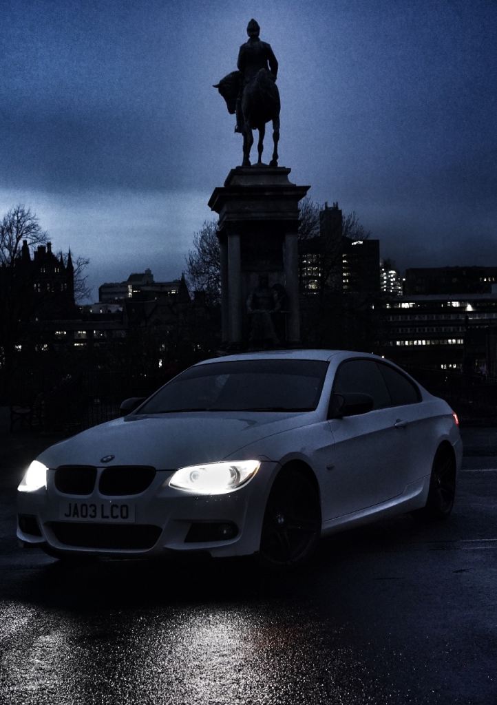 BMW 3 Series 318i Performance Edition