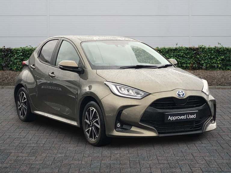 2022 Toyota Yaris 1.5 Hybrid Design 5dr CVT Hatchback Hybrid Automatic