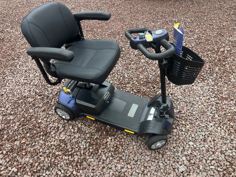 Ableworld jolly boot scooter in brilliant condition only 8 months old !! 