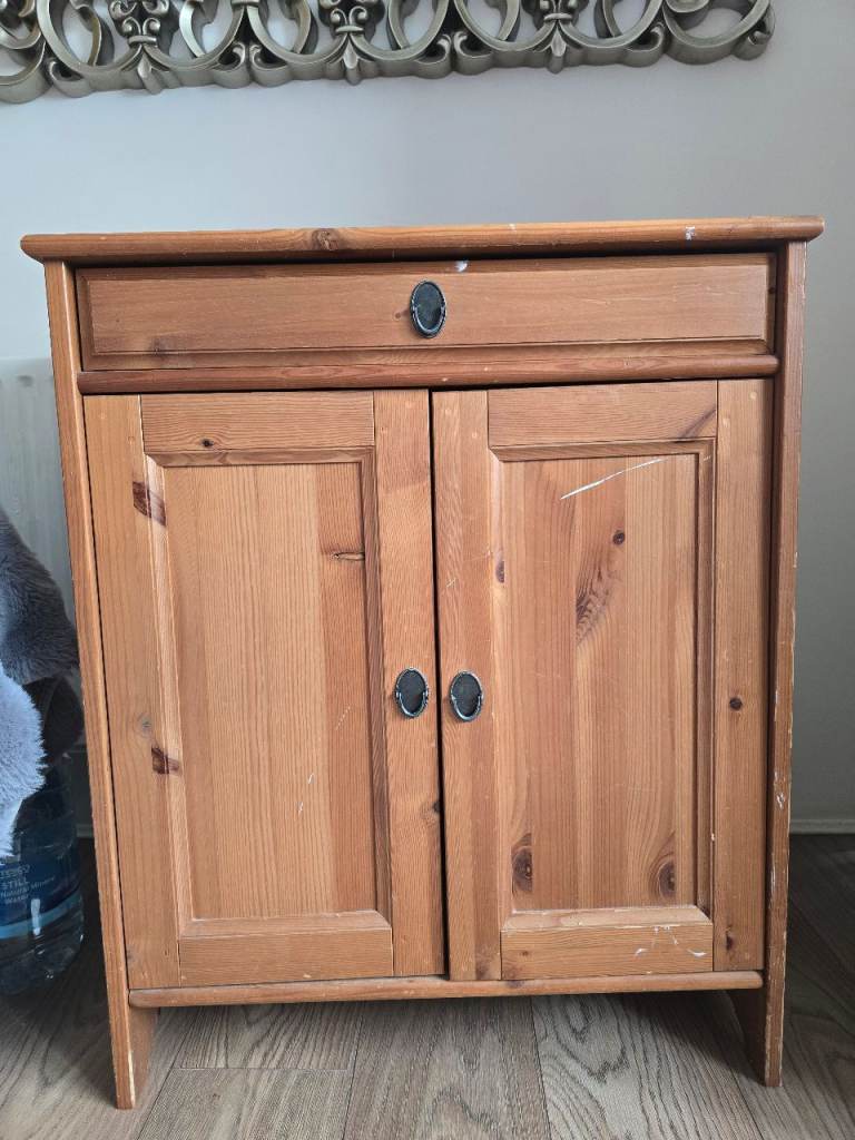 Wooden cabinet