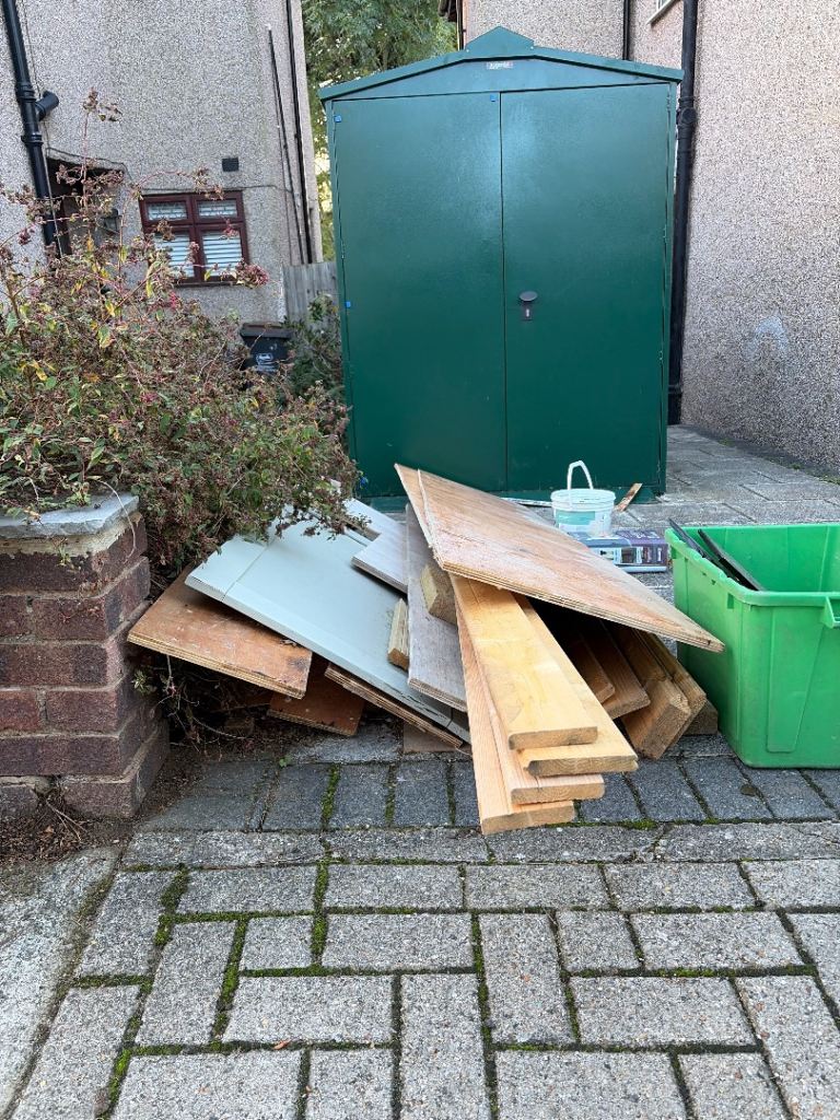 Free timber, ply and mdf wood.