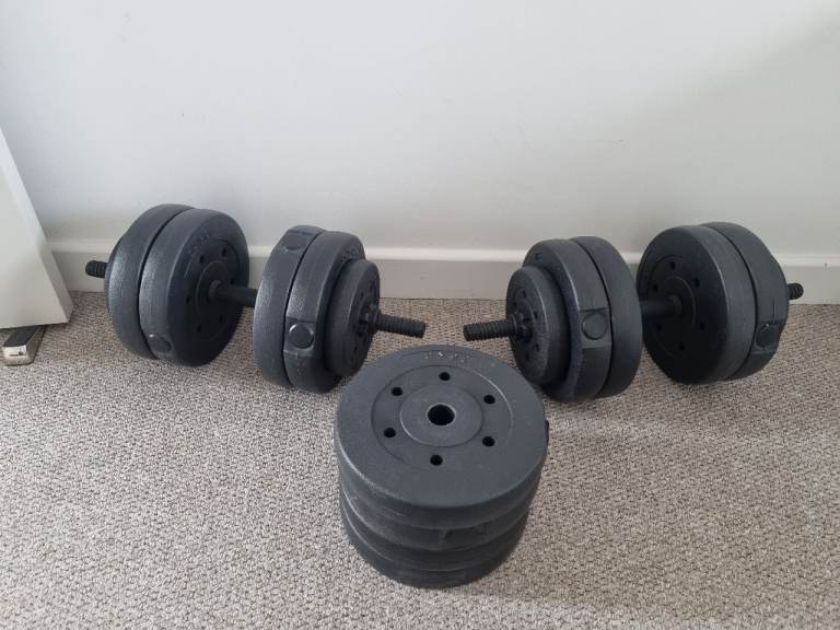 2x Adjustable Plastic Dumbbells (48kg total weight)