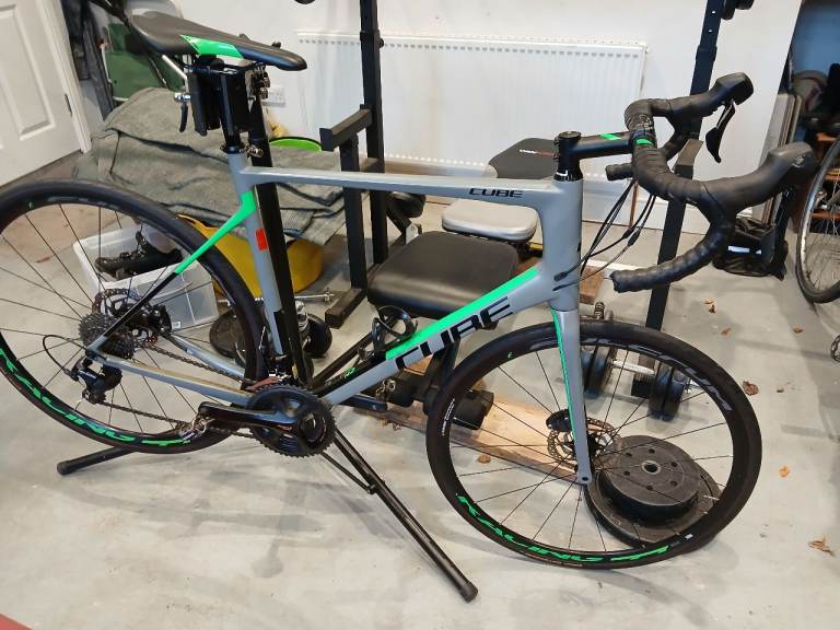 image for Cube Attain pro Carbon 