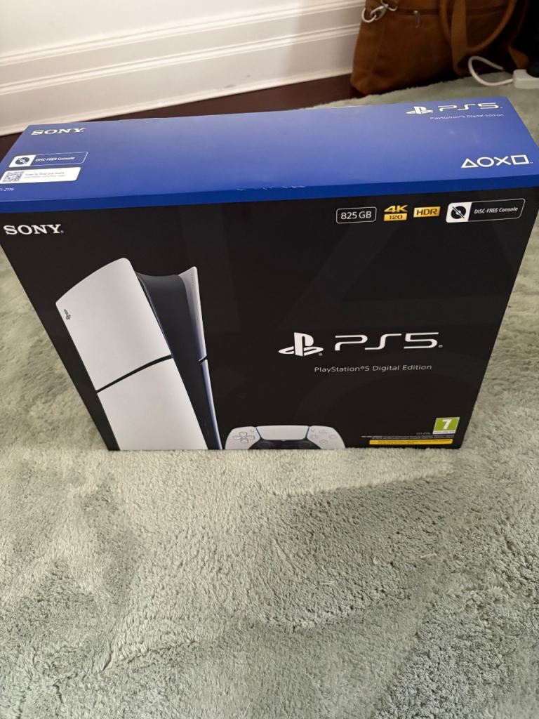 BRAND NEW UNOPENED PS5 Digital Edition