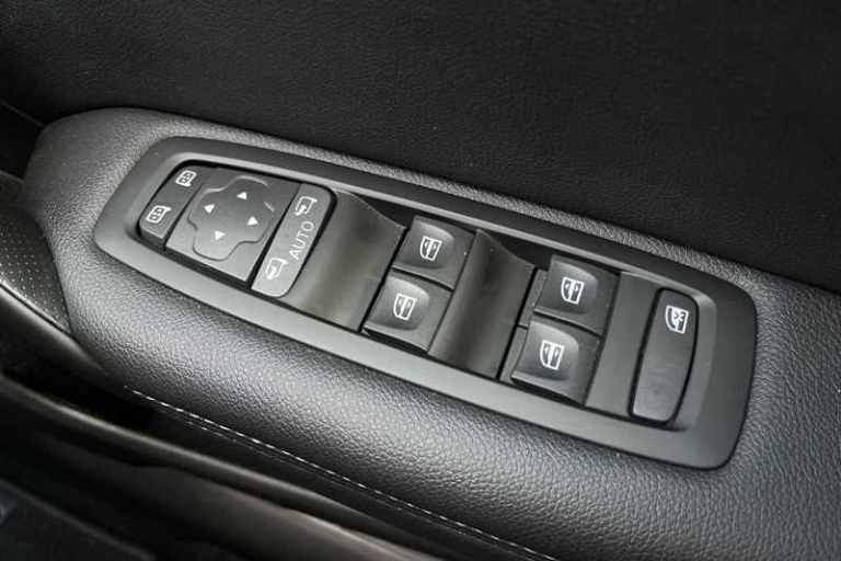 2022 Renault Megane 1.6 E-TECH PHEV 160 Iconic 5dr Auto ESTATE PETROL/ELECTRIC Automatic