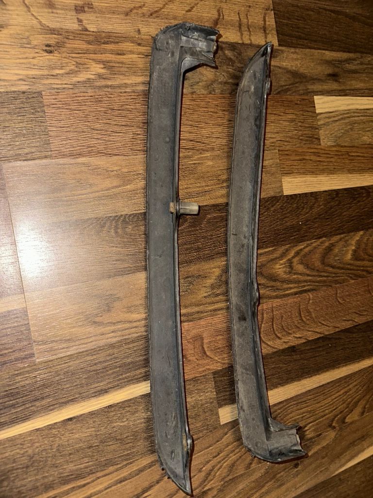 Car parts for Yaris 1999-2005 (MESSAGE FOR PRICES)