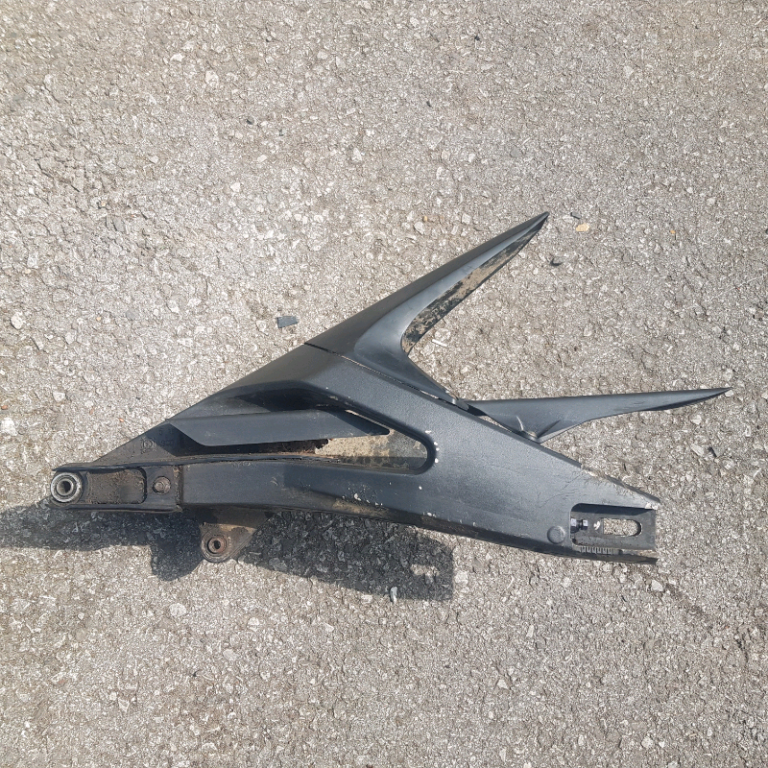 Yamaha yzf r125 swinging arm