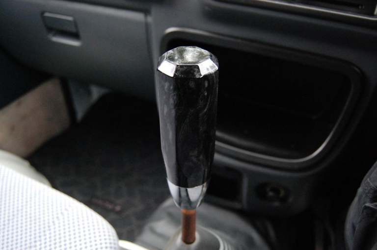 DAIHATSU HIJET  White Manual Petrol 2008