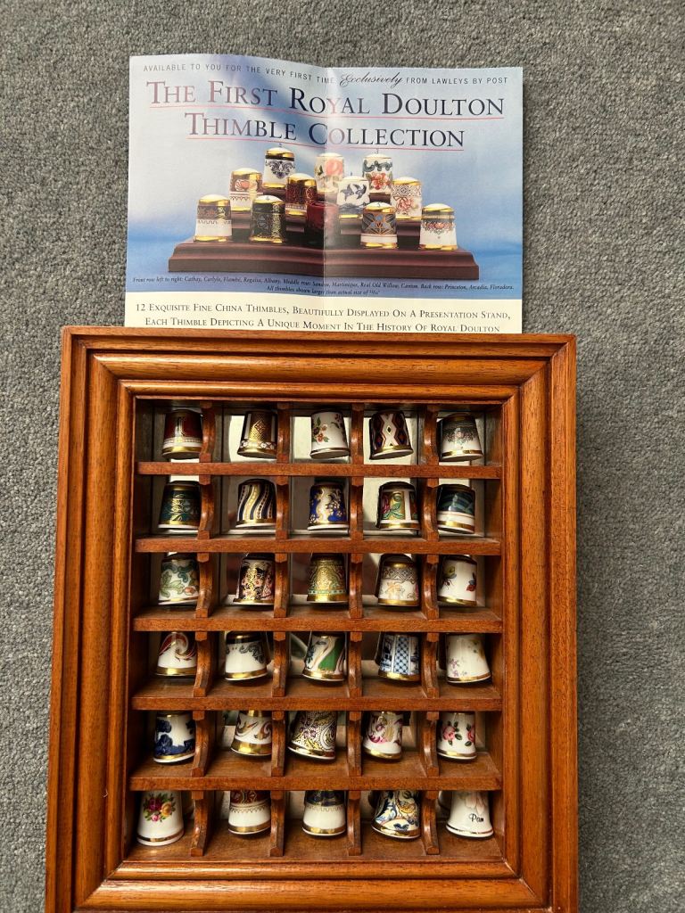 Royal Doulton Thimble Collection 