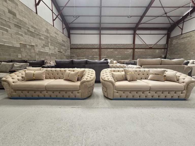 Khalifa Cheaterfield 3+2 or Corner Sofa Extra charges for coffee table
