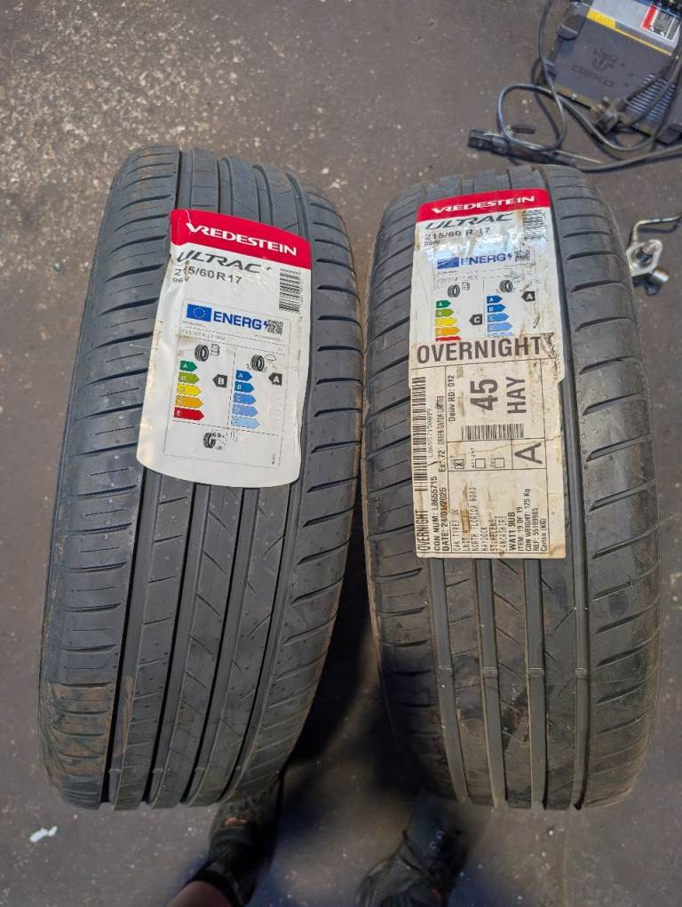 215/60/17 vredestein tyres 