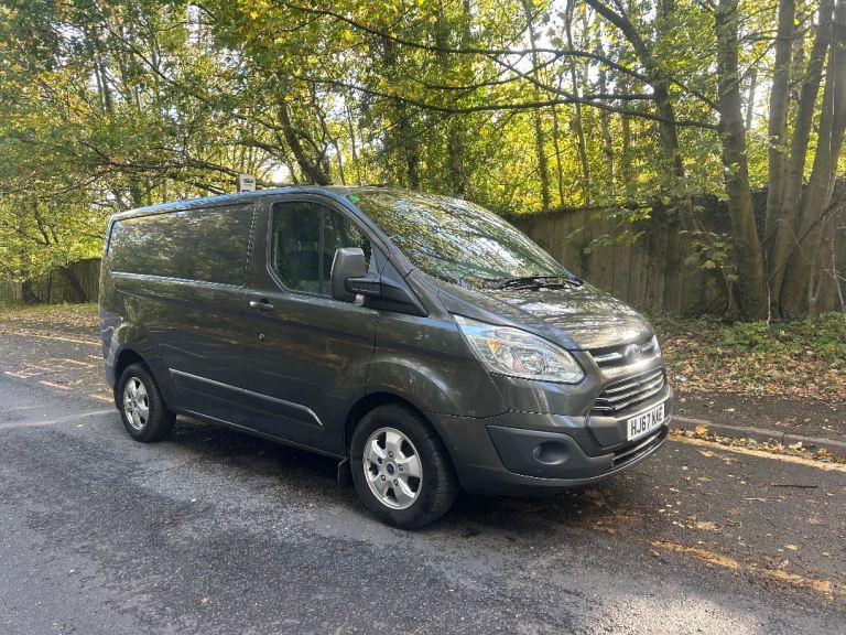 FREE ULEZ FORD TRANSIT CUSTOM LIMITED 67 REG WET BELT DONE £25,000 WORTH OF SERVICE HISTORY 