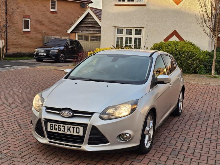 Ford, FOCUS, Hatchback, 2013, Semi-Auto, 1997 (cc), 5 doors
