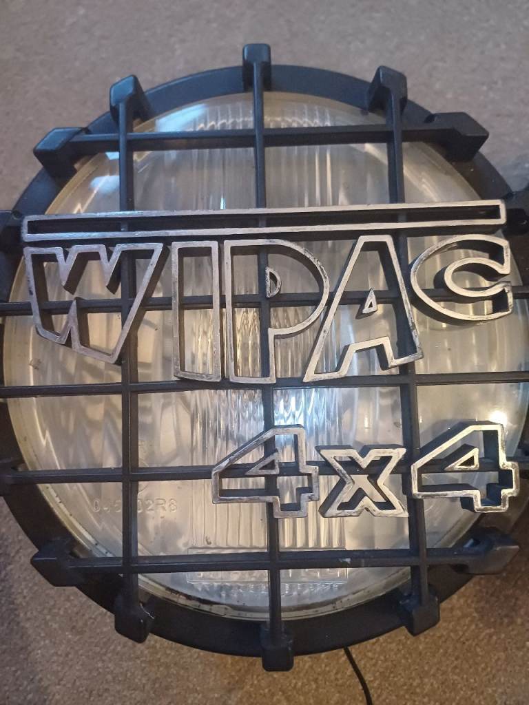 Wipac 8" spot lights