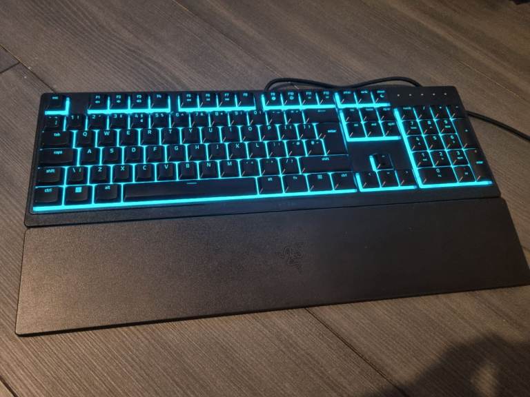 Razer Ornata V3 X - Low Profile Gaming Keyboard for gaming pc computer desktop console 