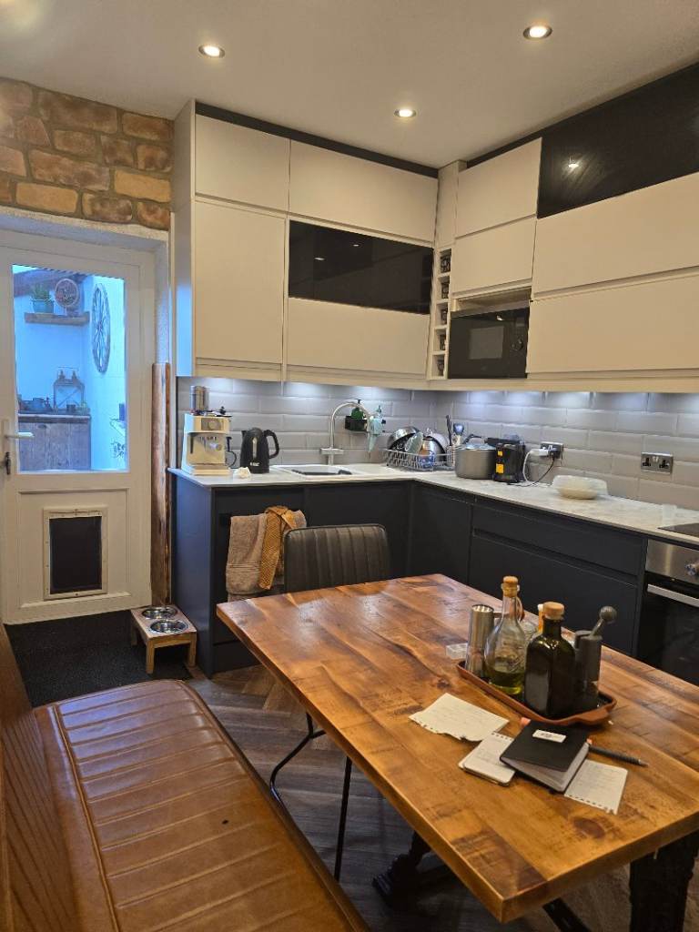 Furnished double room 