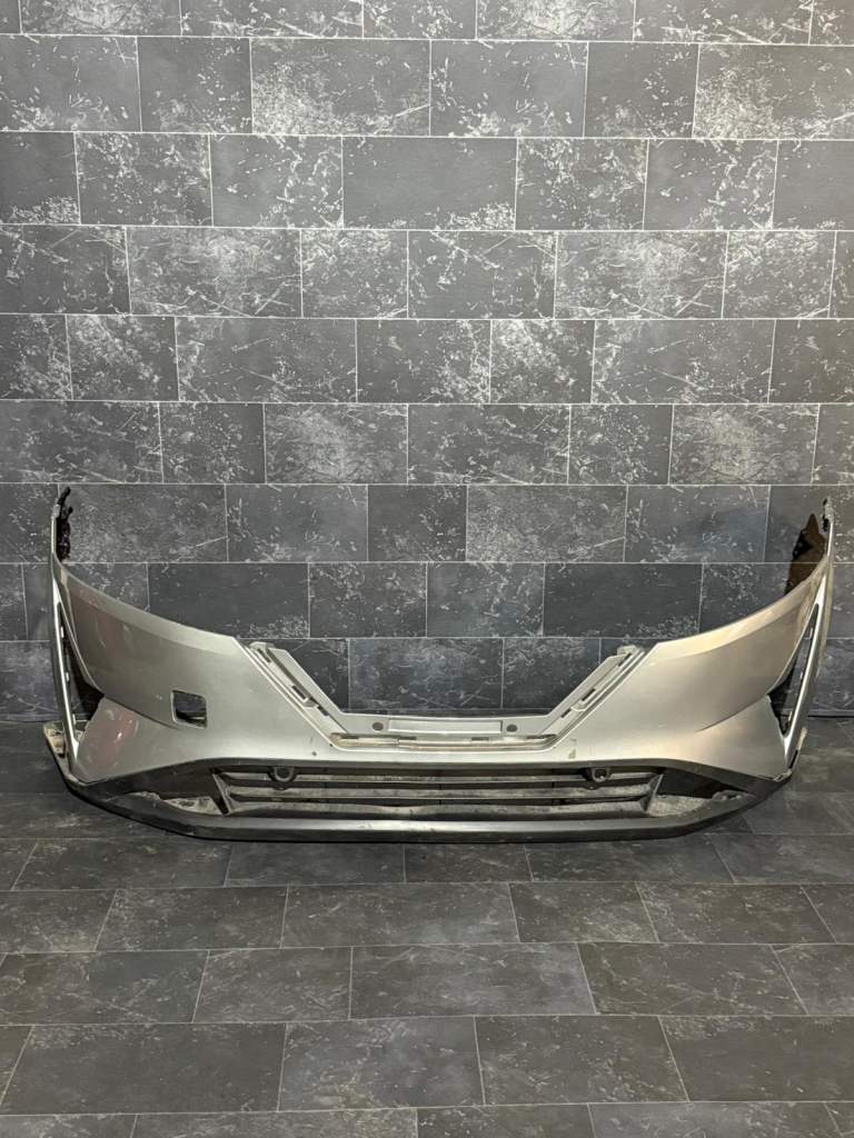 Nissan qashqai 2022 - 2025 genuine front bumper for sale