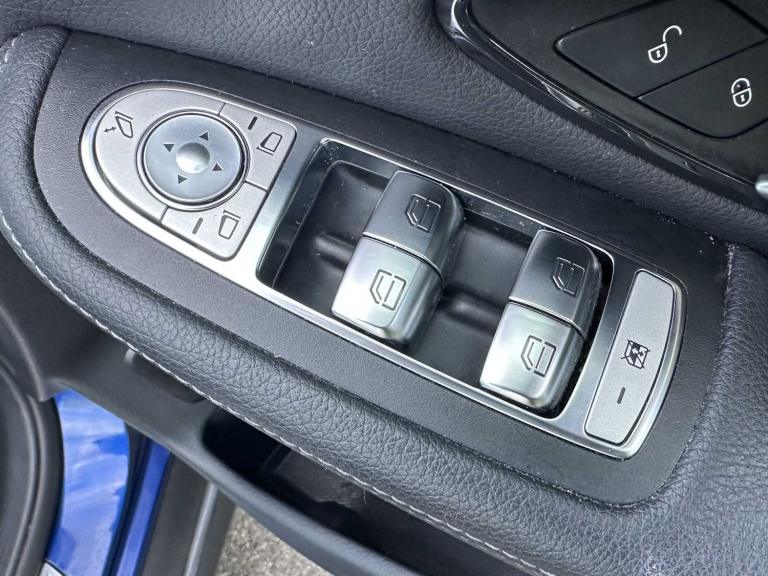 2020 Mercedes-Benz GLC GLC 300 4Matic AMG Line 5dr 9G-Tronic SUV Petrol Automatic