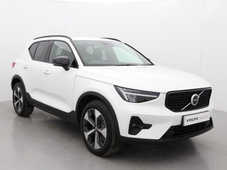 VOLVO XC40 2.0 B3P Plus Dark 5dr Auto*VAT QUALIFYING*