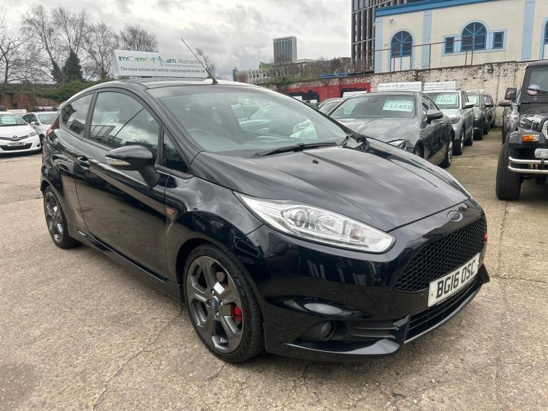 2016 Ford Fiesta 1.6T EcoBoost ST-2 Euro 6 3dr HATCHBACK Petrol Manual