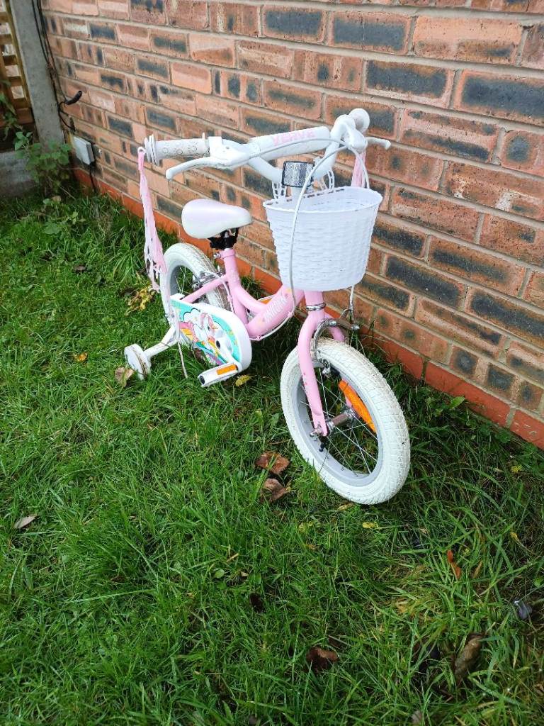 image for VERVE UNICORN GIRLS BIKE 3 TO 5 YRS £20 NO OFFERS DARWEN BB3 0DU 