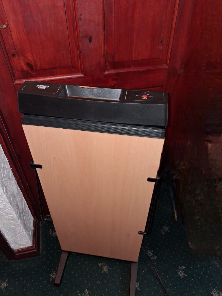 Trouser press