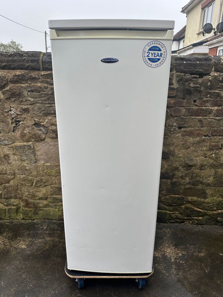 Iceking RL253AP2 Larder Fridge – Good Condition