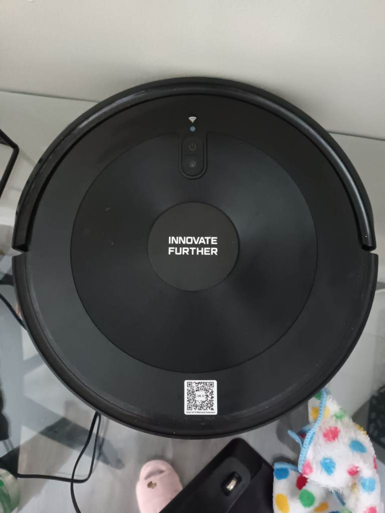 Floor Robot Hoover (Roomba)