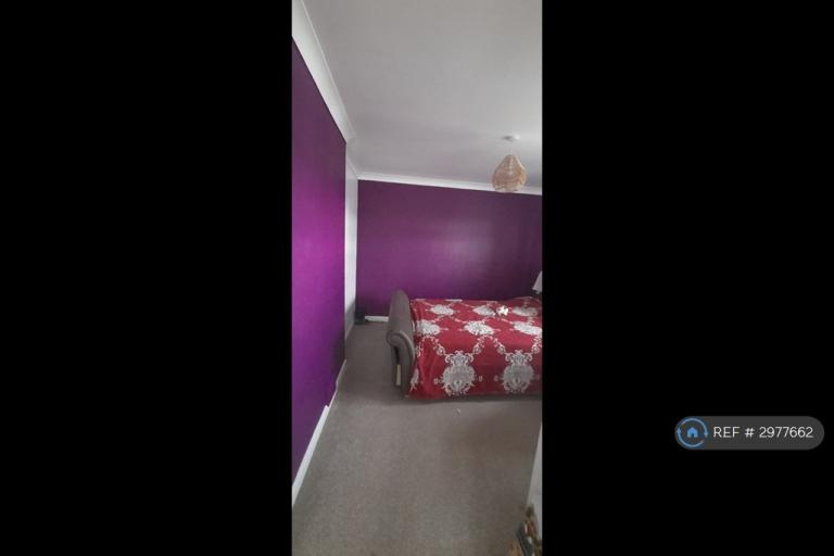 3 bedroom house in Skerry Rise, Chelmsford, CM1 (3 bed) (#2977662)