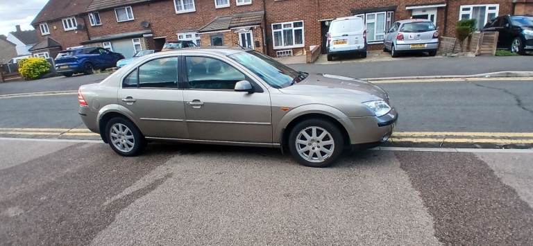 Ford, MONDEO, Saloon, 2002, Manual, 1798 (cc), 4 doors
