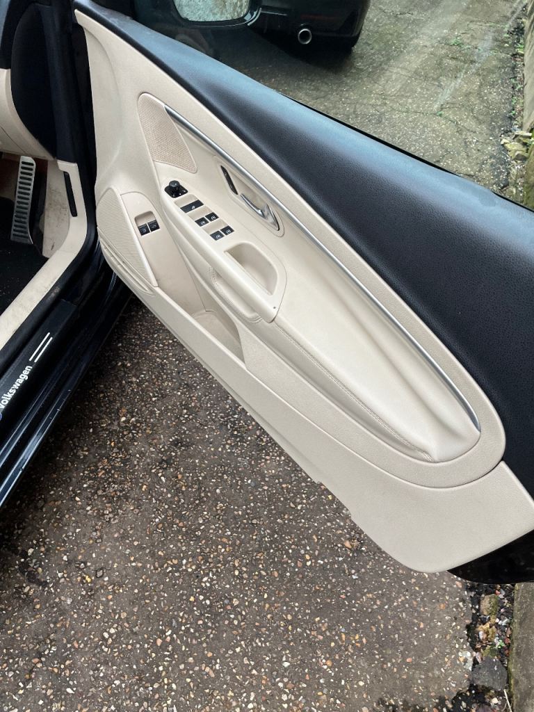 Volkswagen, EOS, Convertible, 2007, Manual, 1984 (cc), 2 doors