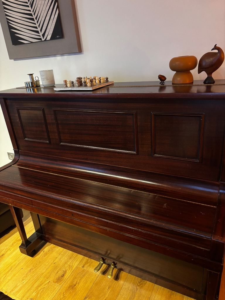 Steck German Piano 