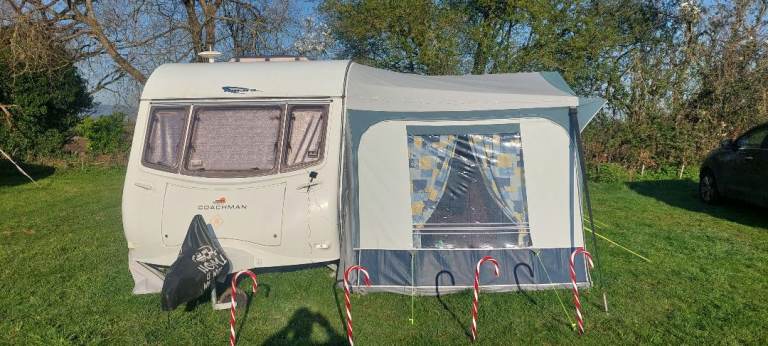 Coachman Amara 520/4 CRIS registered, with full all weather awning. 