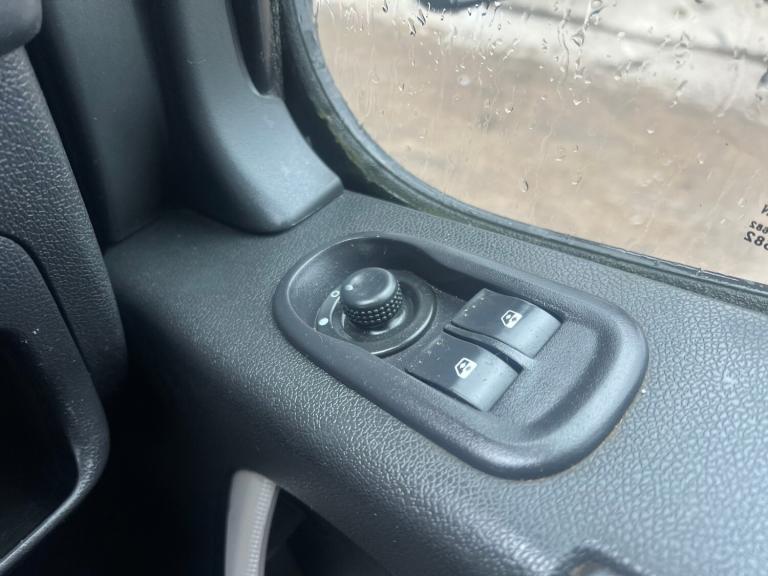 2016 Vauxhall Movano 2.3 CDTI H2 Van 125ps PANEL VAN Diesel Manual