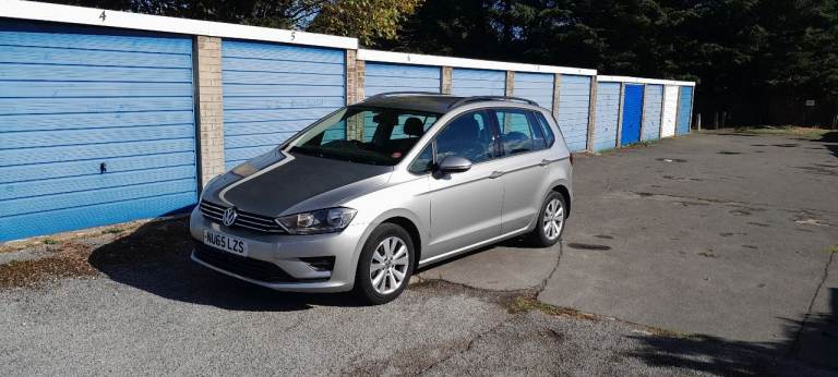 VW Golf SV SE TDI 1.6L manual 2015 in Silver. 95K miles. MOT Oct'27. £20Tax