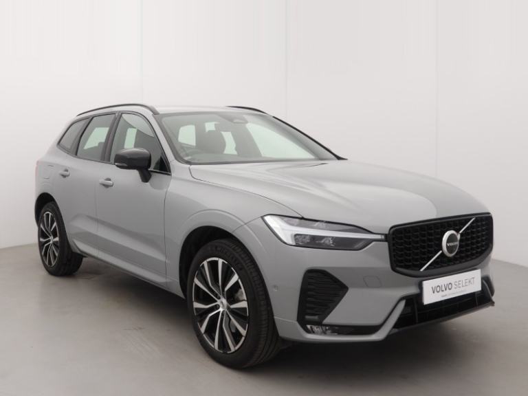 VOLVO XC60 2.0 B5P Plus Dark 5dr AWD Geartronic