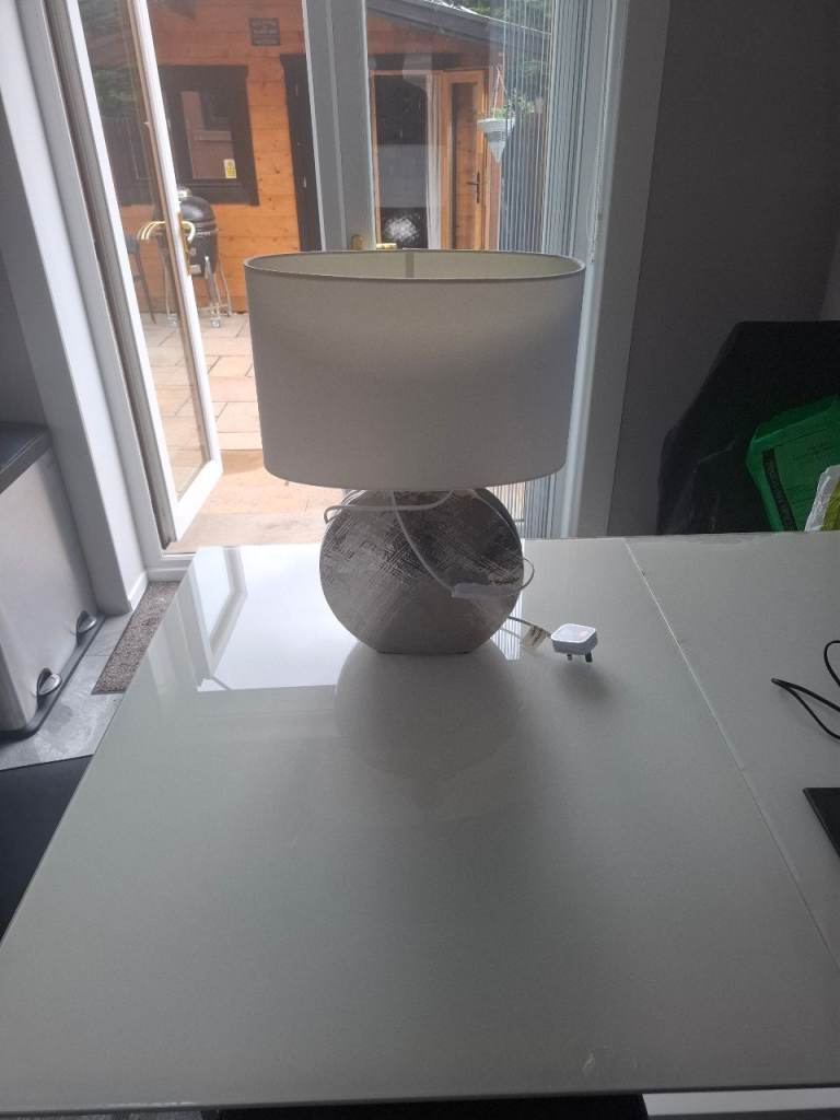 Oval Table Lamp