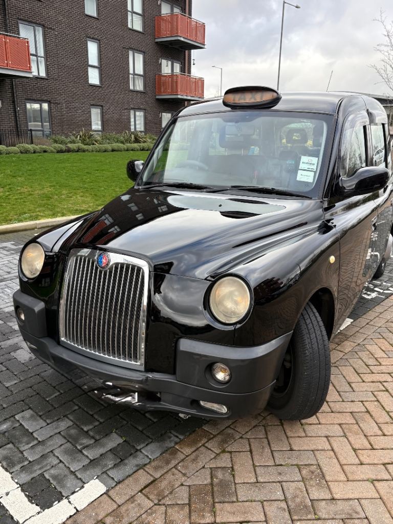 London taxi , Tx4 , 63 Plate , Diesel Auto , Full Service History , Mot Jan 27 .