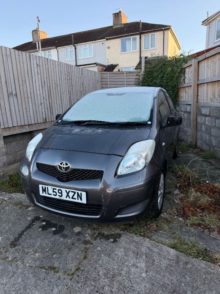 Toyota, YARIS, Hatchback, 2009, Manual, 998 (cc), 3 doors