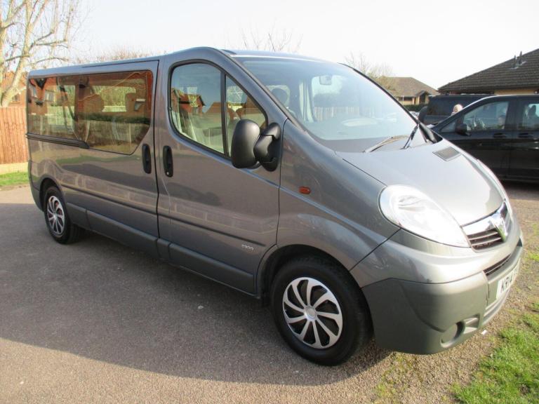 2014 Vauxhall Vivaro 2.0CDTI [115PS] Combi 2.9t Euro 5 MPV DIESEL Manual