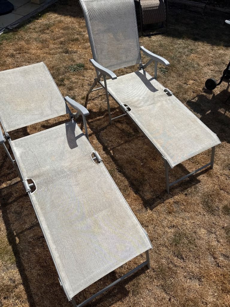 Pair of Folding Garden Sun Loungers – Beige, Fair Condition