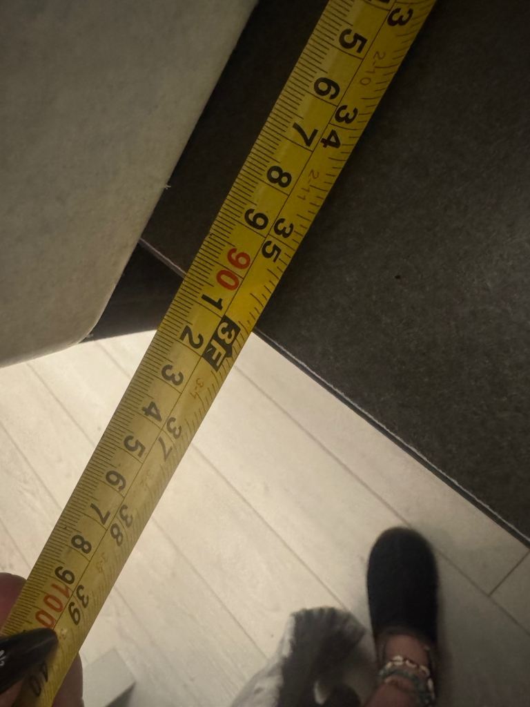 Extra large hamster/ rodent cage with accessories and food wheel tunnel 