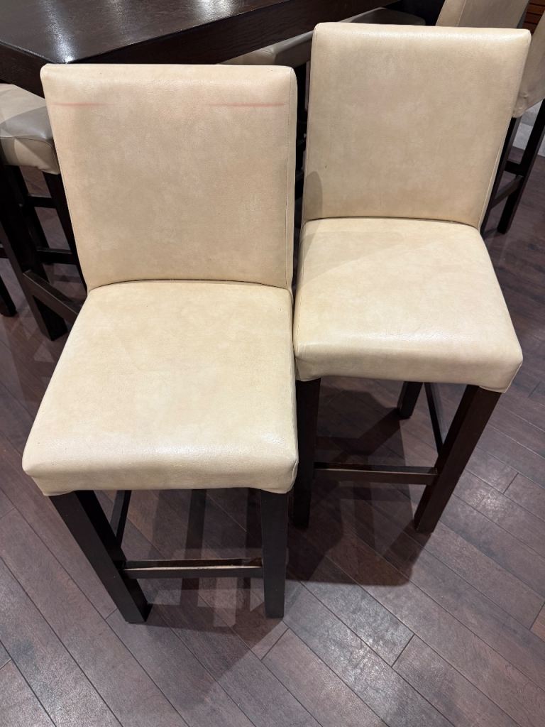 Cream leather bar stools £25
