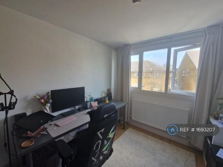 3 bedroom house in Greatfields Drive, Uxbridge, UB8 (3 bed) (#1693207)